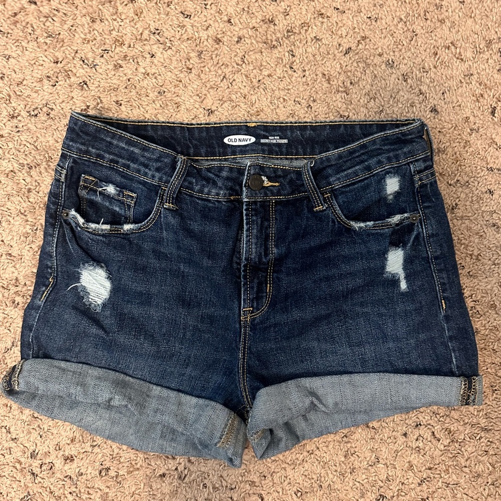 Old Navy Size 6 Ultra Hi-Rise Distressed Denim Shorts